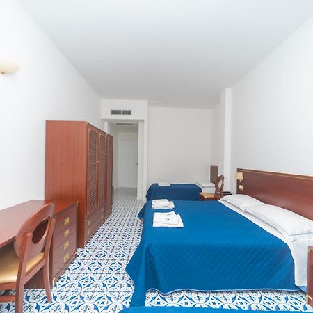Hotel America Marina di Camerota Exterior photo