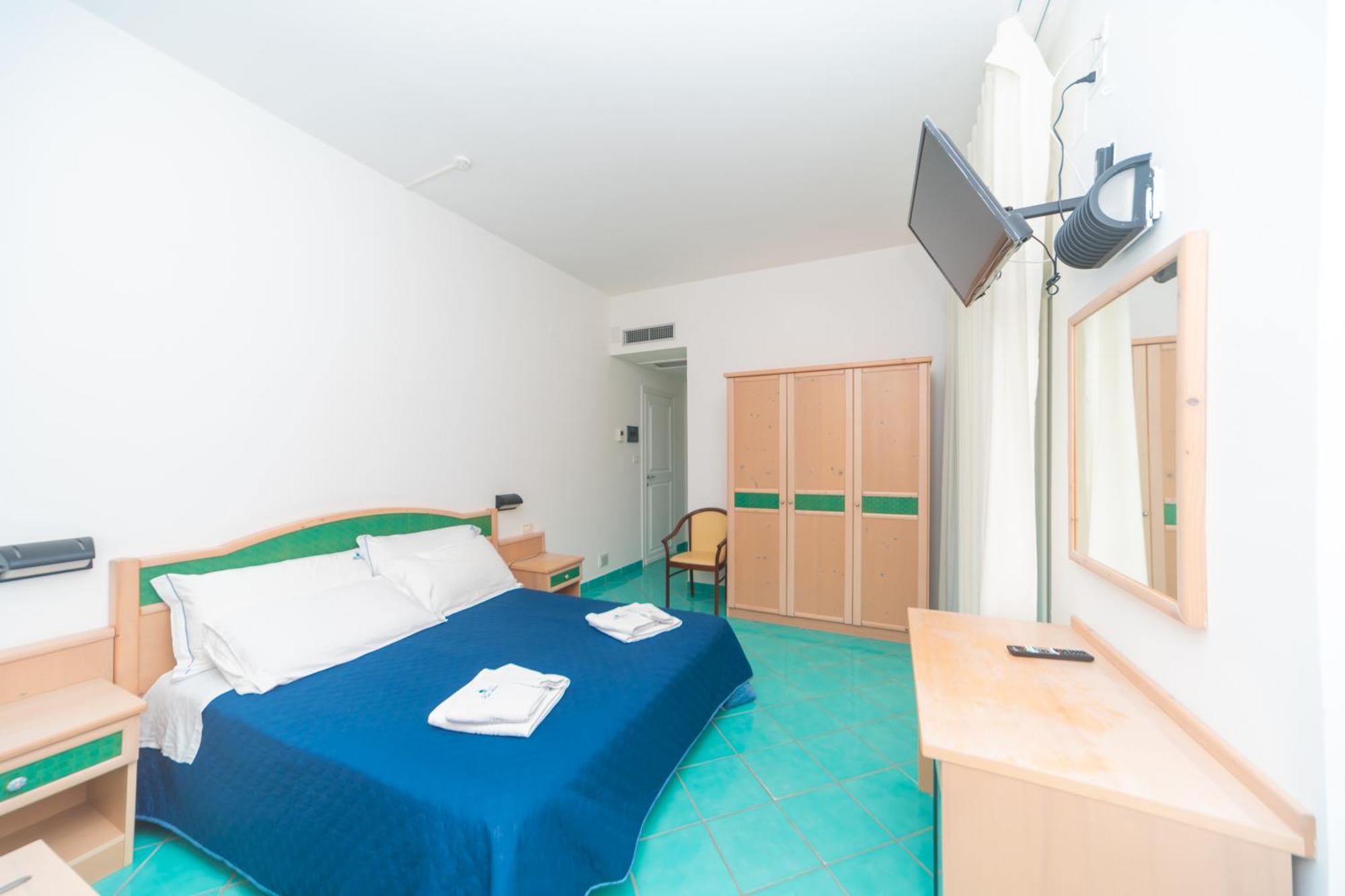 Hotel America Marina di Camerota Exterior photo